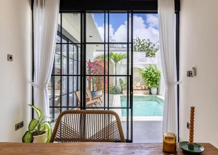 Sapphire Premium By Tofino New Uluwatu